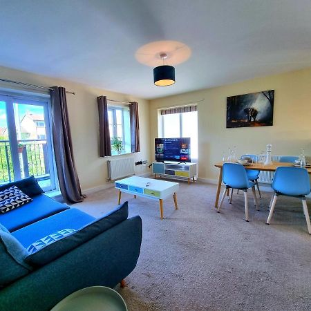 Luxury 2-Bedroom Service Apartment With Balcony Μάντσεστερ Εξωτερικό φωτογραφία