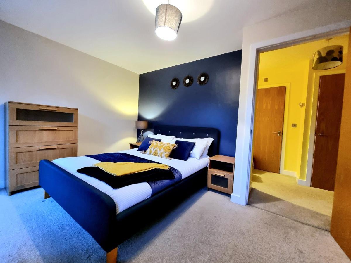 Luxury 2-Bedroom Service Apartment With Balcony Μάντσεστερ Εξωτερικό φωτογραφία