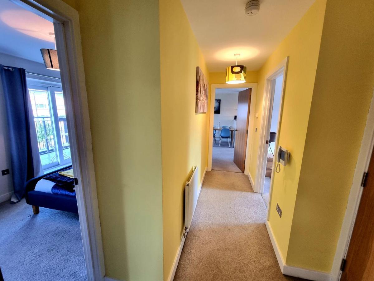 Luxury 2-Bedroom Service Apartment With Balcony Μάντσεστερ Εξωτερικό φωτογραφία